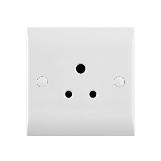 Saxby Curved Edge 5A Unswitched Socket in White