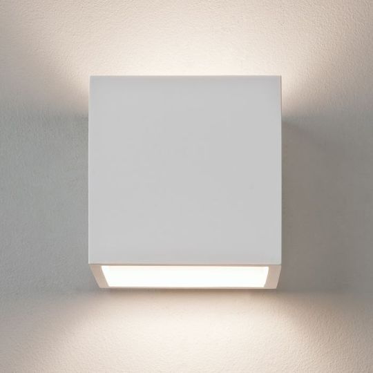Astro Pienza 140 Indoor Wall Light in Plaster