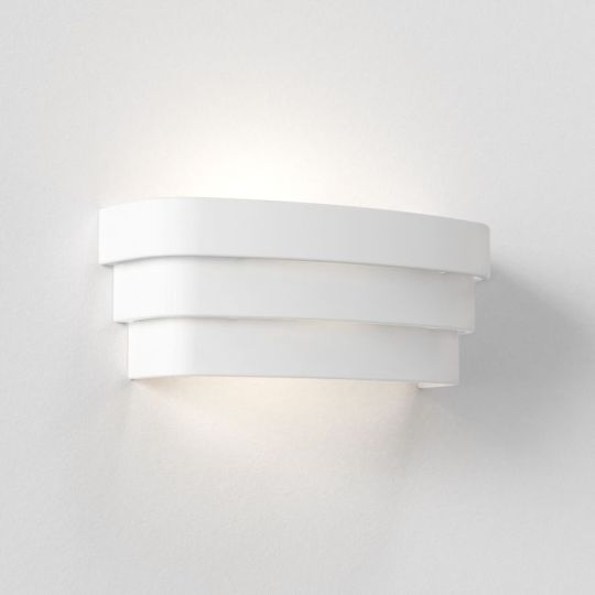 Astro Amas 320 Indoor Wall Light in Ceramic