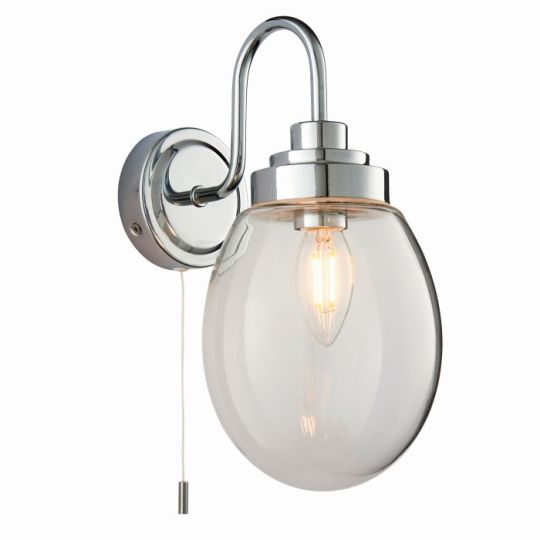 Hampton Wall Light in Chrome Plate Finish & Clear Glass Shade