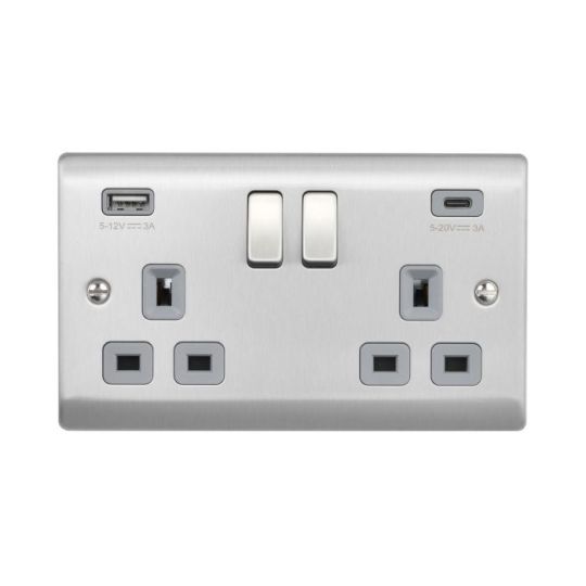 Saxby Raised Screwed 13A 2G Dp Switched Socket With 45W Usb A+C - Brushed Steel With Grey Insert in Brushed Steel
